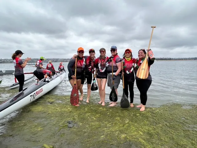 Lokahi paddling photo