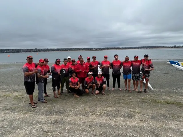 Lokahi paddling photo